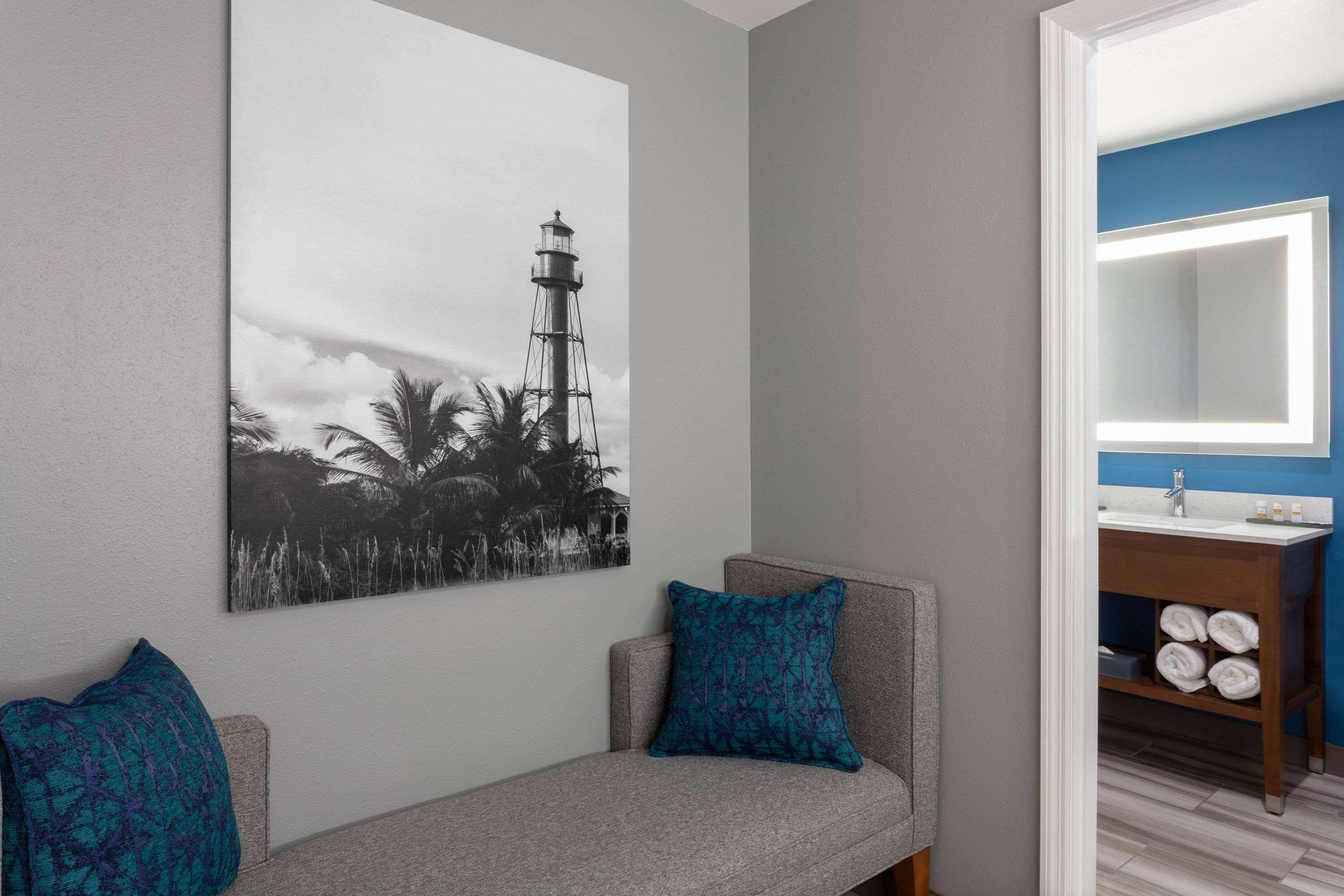 La Quinta By Wyndham Ft. Myers - Sanibel Gateway Hotel Fort Myers Exterior foto