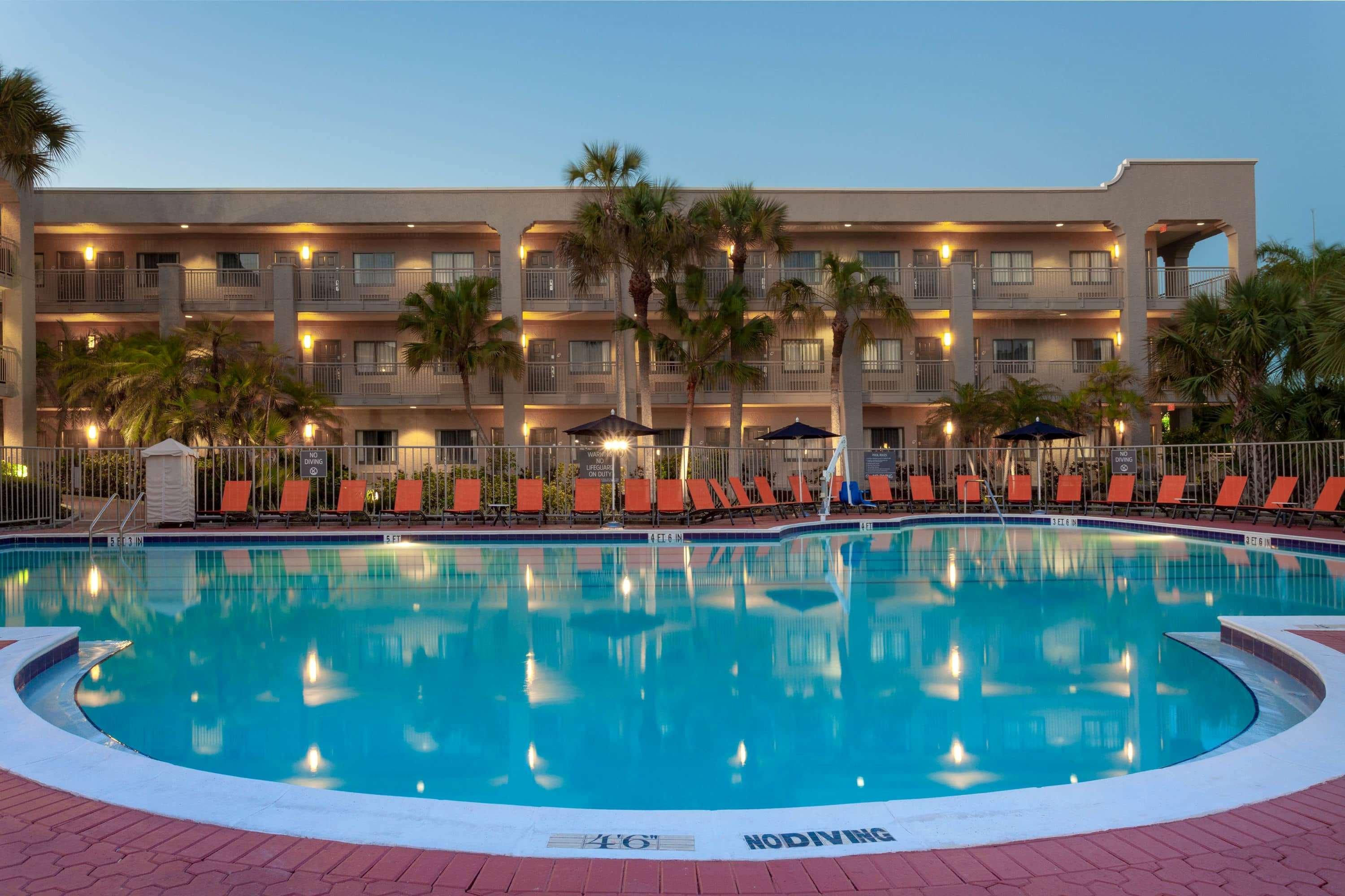 La Quinta By Wyndham Ft. Myers - Sanibel Gateway Hotel Fort Myers Exterior foto