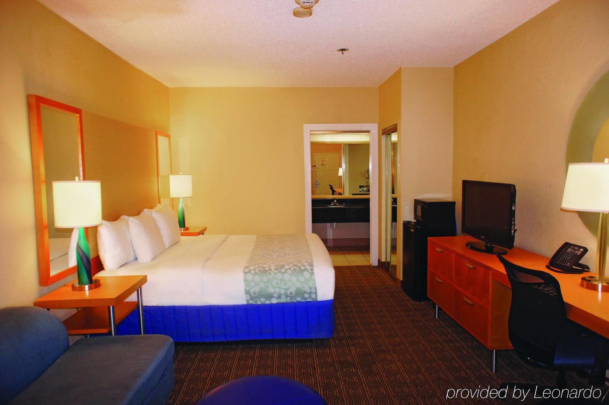 La Quinta By Wyndham Ft. Myers - Sanibel Gateway Hotel Fort Myers Exterior foto